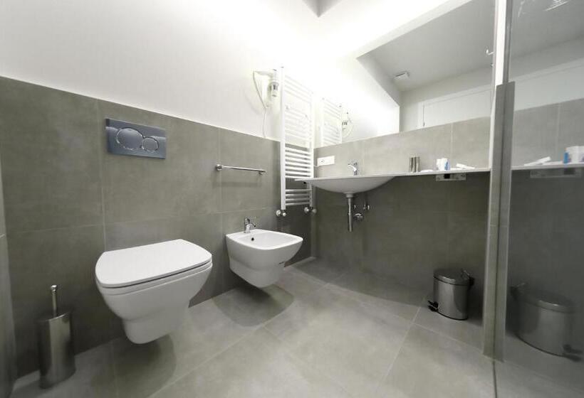 غرفة سوبيريور ثلاثية, B&b Oblo