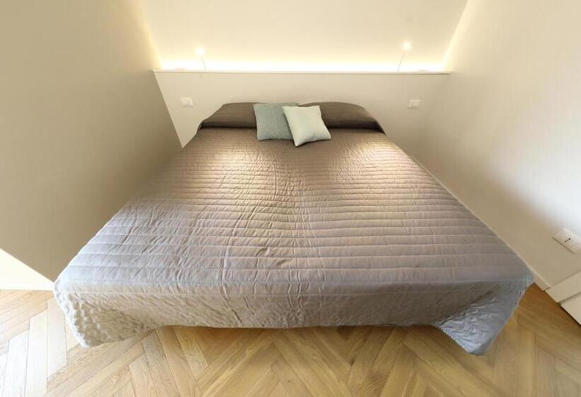 غرفة قياسية مزوَّدة بشُرفة, B&b Oblo