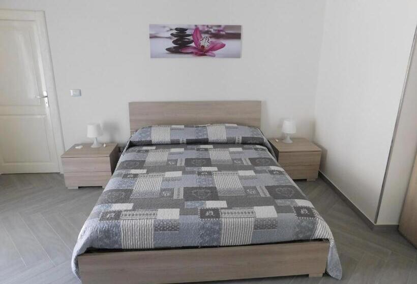 اتاق راحتی سه تخته, Palazzo Dei Vespri