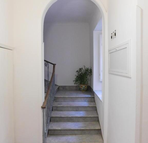 اتاق استاندارد, Palazzo Dei Vespri