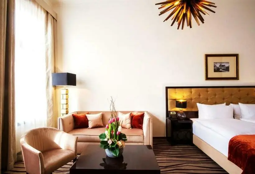 اتاق لوکس, Boutique Hotel Slávia