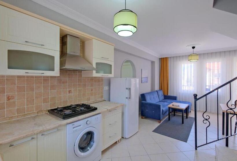Apartamento 3 Dormitórios, Gold Lion
