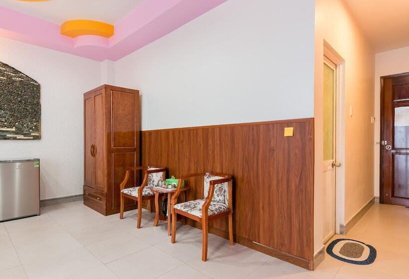 اتاق لوکس, Happy Home