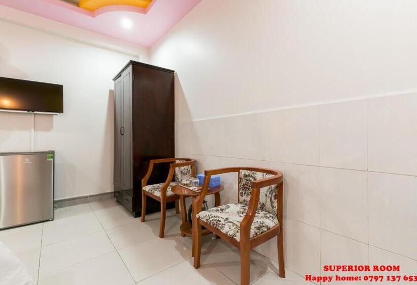 اتاق سوپریور, Happy Home