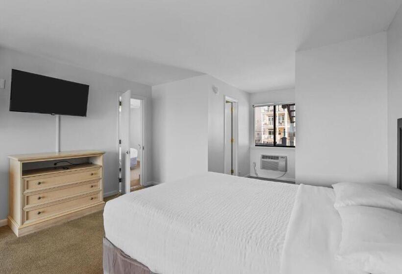 Люкс 2 Спальни, The Beach House