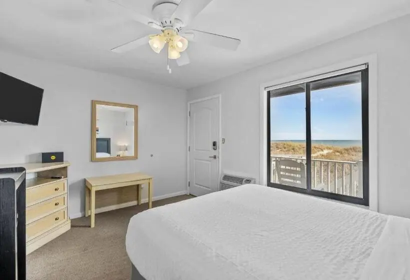 オーシャンビュースタンダードルーム, The Beach House