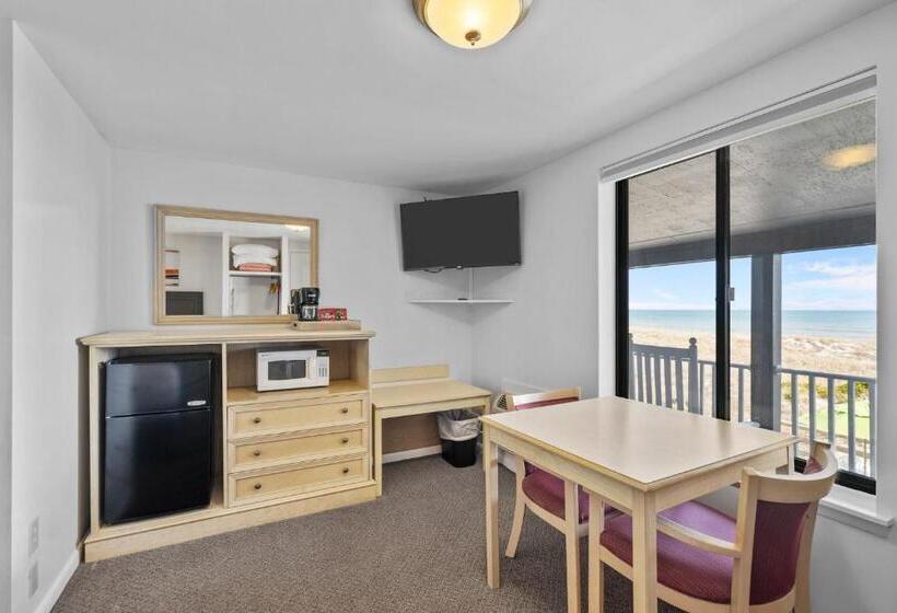 Четырехместный Номер Стандарт Вид на Море, The Beach House