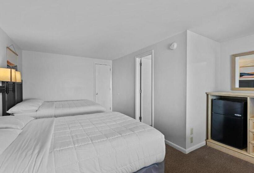 Четырехместный Номер Стандарт Вид на Море, The Beach House