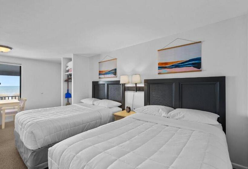 Четырехместный Номер Стандарт Вид на Море, The Beach House