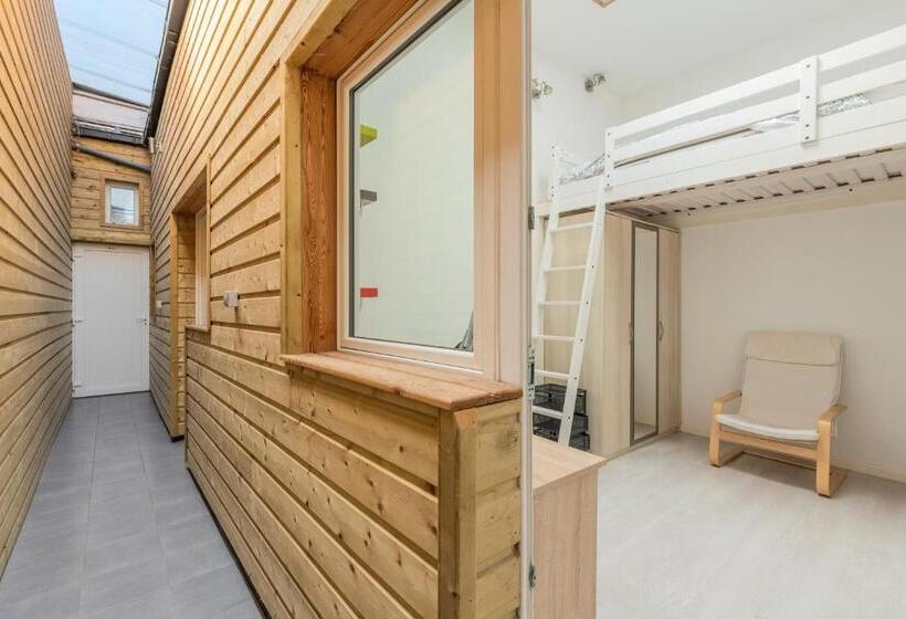 خانه 1 خوابه, Maison Victor Hugo