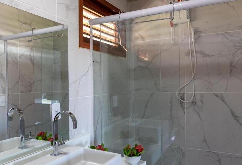 Люкс Повышенной Комфортности, Villa Namú Beach House Suites