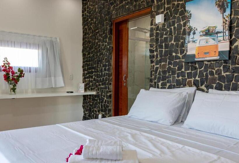 Люкс Вид на Бассейн, Villa Namú Beach House Suites