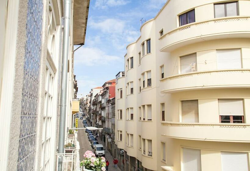استودیوی استاندارد با چشمانداز شهر, Almada Story Apartments By Porto City Hosts