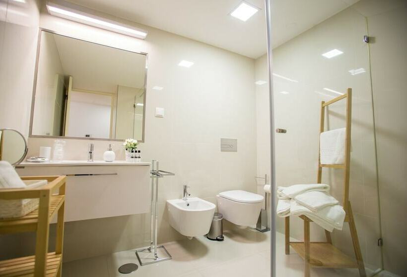 استودیوی استاندارد با چشم‌انداز شهر, Almada Story Apartments By Porto City Hosts