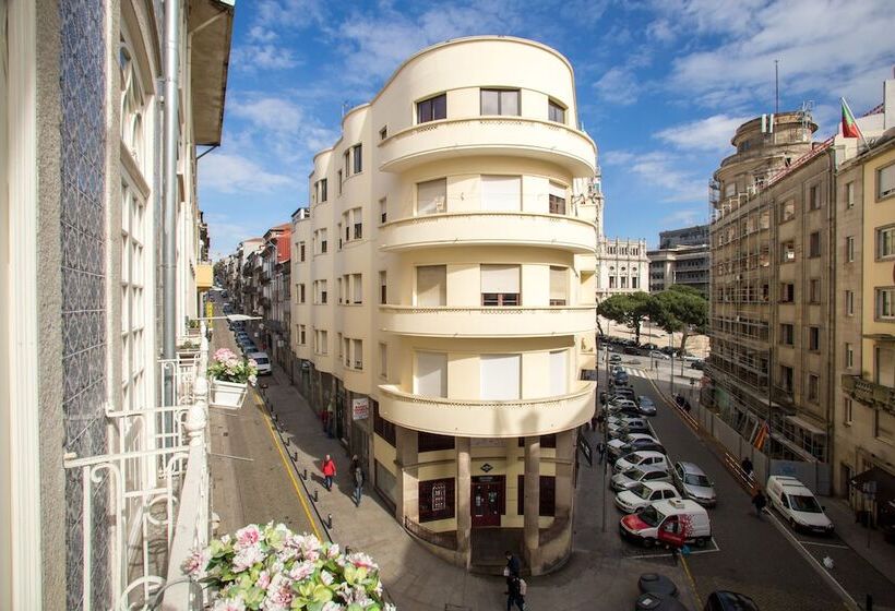 استودیوی استاندارد با چشمانداز شهر, Almada Story Apartments By Porto City Hosts