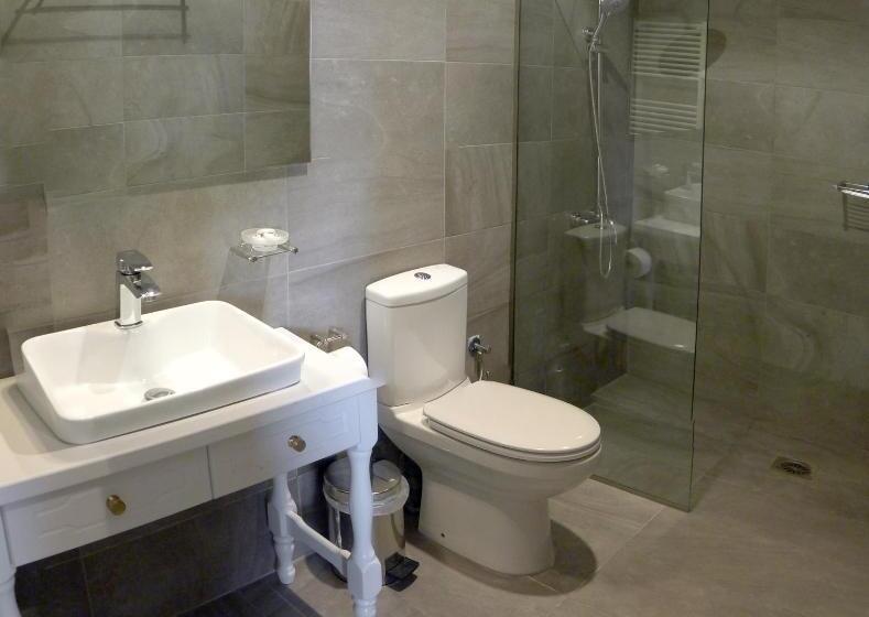 إستوديو ديلوكس, Ampoulos Rooms & Apartments