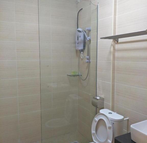 Quarto Economy, Anderson