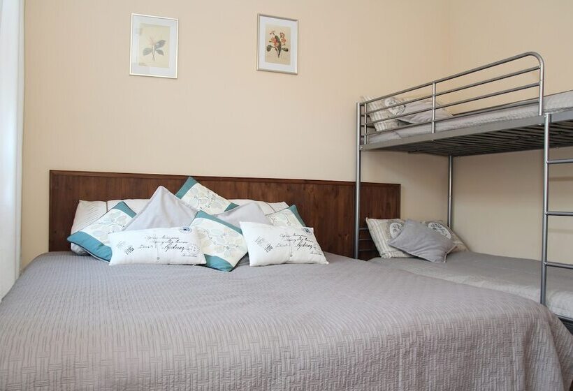 家庭间, Villa Solis