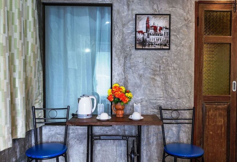 デラックスバンガロー, Kanya Cozy Bungalows Kata