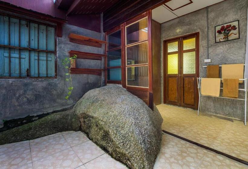 デラックスバンガロー, Kanya Cozy Bungalows Kata