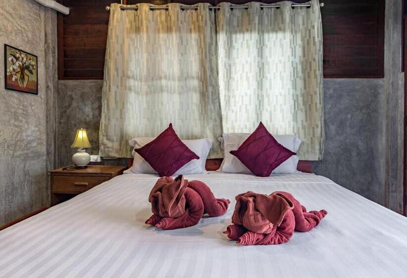 デラックスバンガロー, Kanya Cozy Bungalows Kata