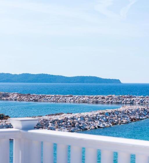 اتاق لوکس با چشمانداز دریا, Samaras Beach