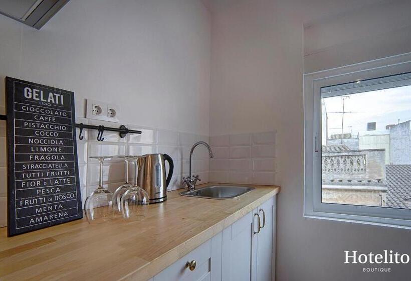 标准工作室, Ito Boutique Badalona Mar