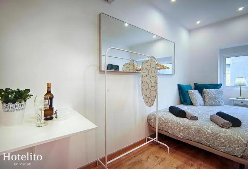 استودیوی استاندارد, Ito Boutique Badalona Mar