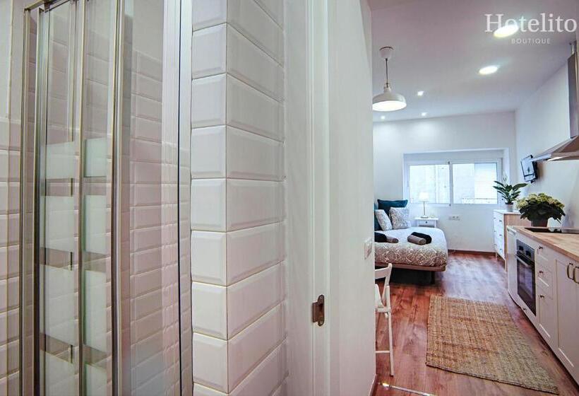 标准工作室, Ito Boutique Badalona Mar