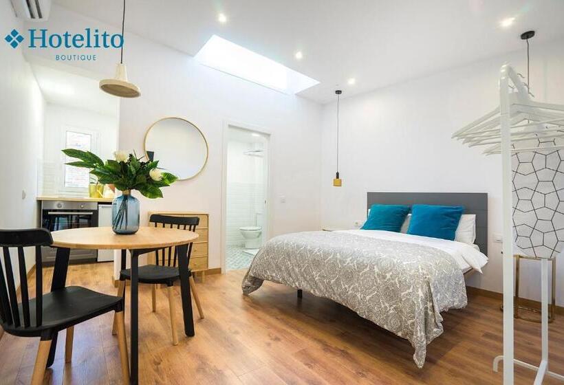 标准工作室, Ito Boutique Badalona Mar