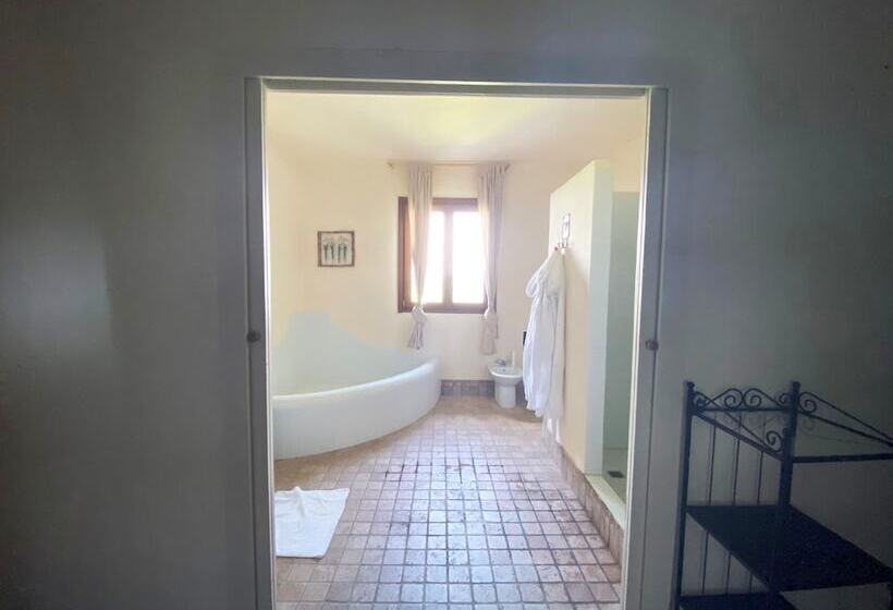 וילה בת חדר שינה 1, Ca  Bossi