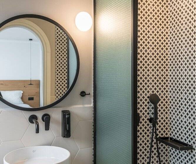 标准间, Domus Ariadne