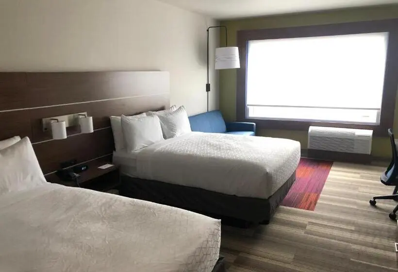 スイート, Holiday Inn Express & Suites   Madison West   Middleton, An Ihg