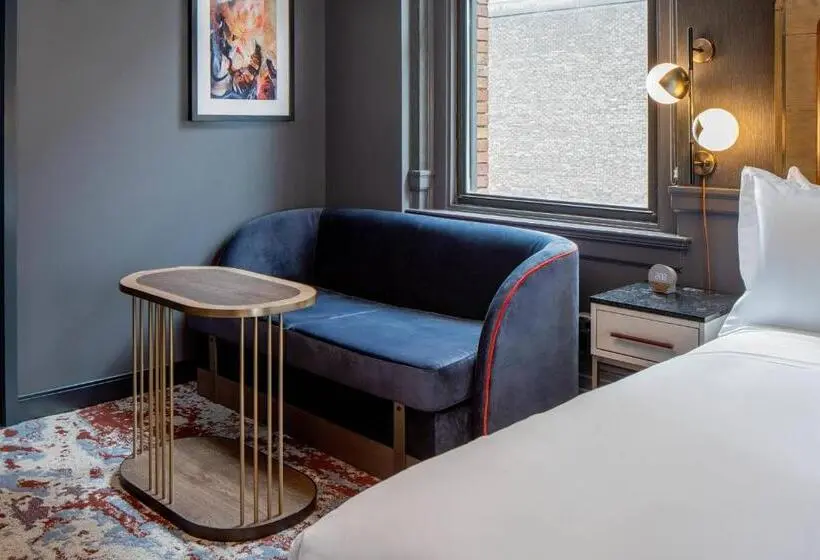 Juniorsviitti King-vuode, The Industrialist Hotel, Pittsburgh, Autograph Collection