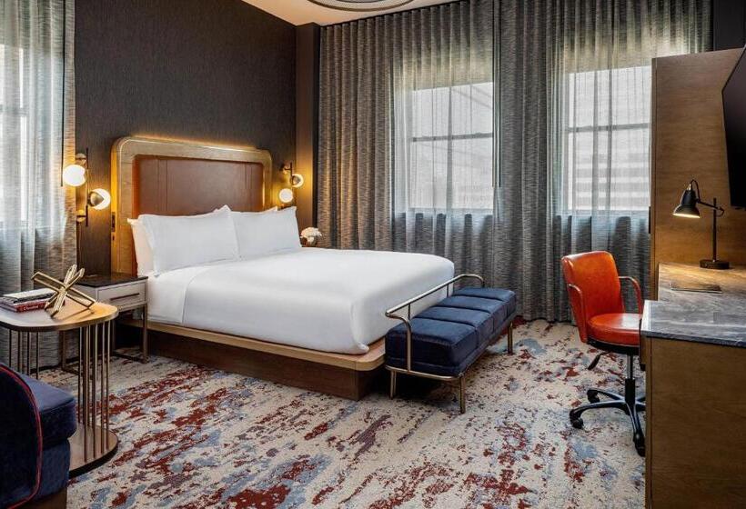 اتاق استاندارد با تخت بزرگ, The Industrialist Hotel, Pittsburgh, Autograph Collection