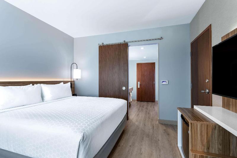 장애인을 위한 스탠다드 룸, Wyndham Garden Miami International Airport