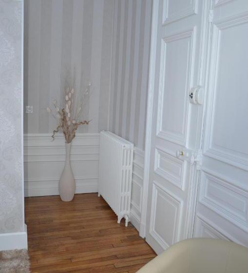 סוויטה, La Demeure De Charme