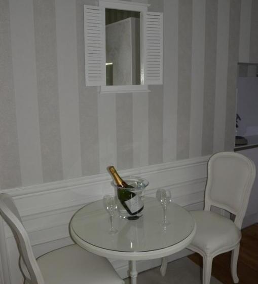 סוויטה, La Demeure De Charme