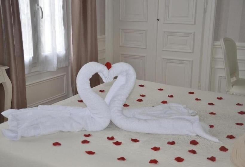 סוויטה, La Demeure De Charme