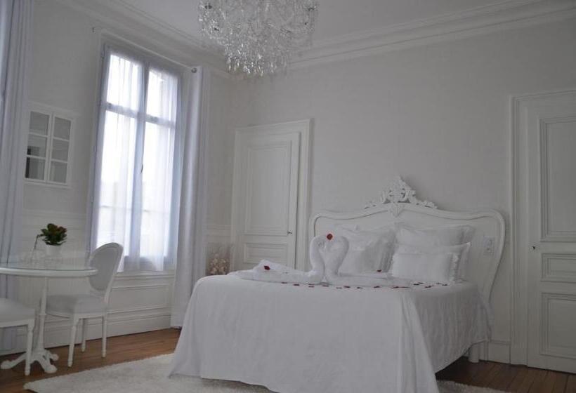 סוויטת סופריור, La Demeure De Charme