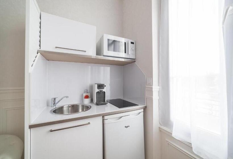 סוויטת סופריור, La Demeure De Charme