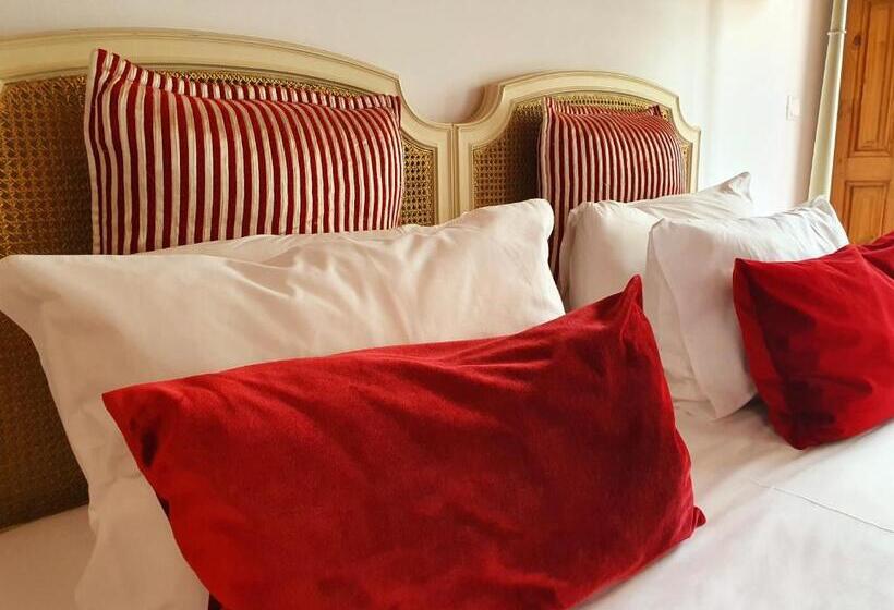 سوییت دوبلکس, Porto Alegria Garden