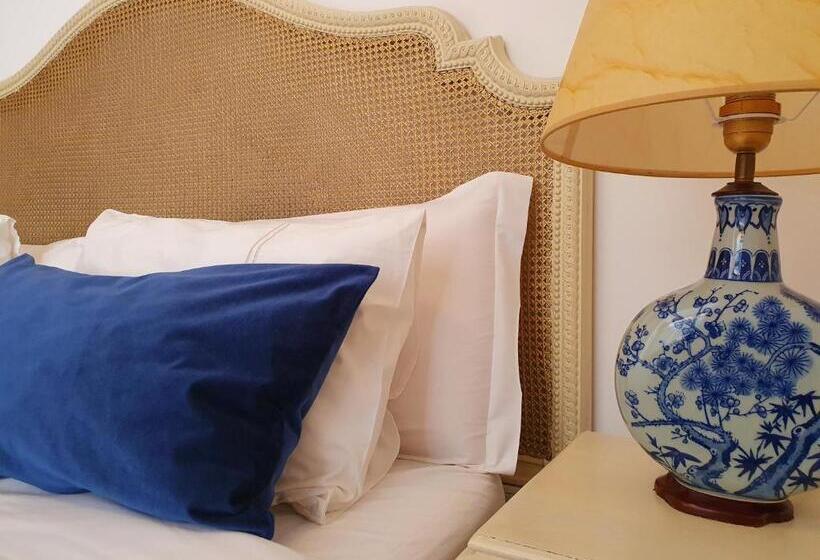 اتاق لوکس, Porto Alegria Garden