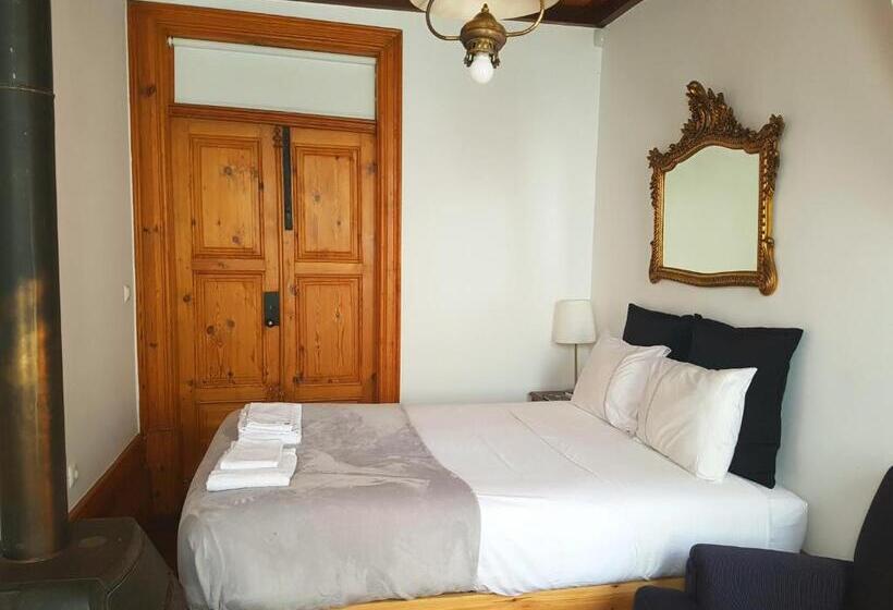 اتاق خانوادگی با چشمانداز باغ, Porto Alegria Garden