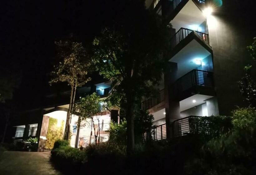 Номер Superior, Urban Maerim