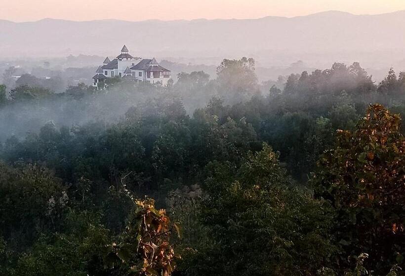 Family Suite, Urban Maerim