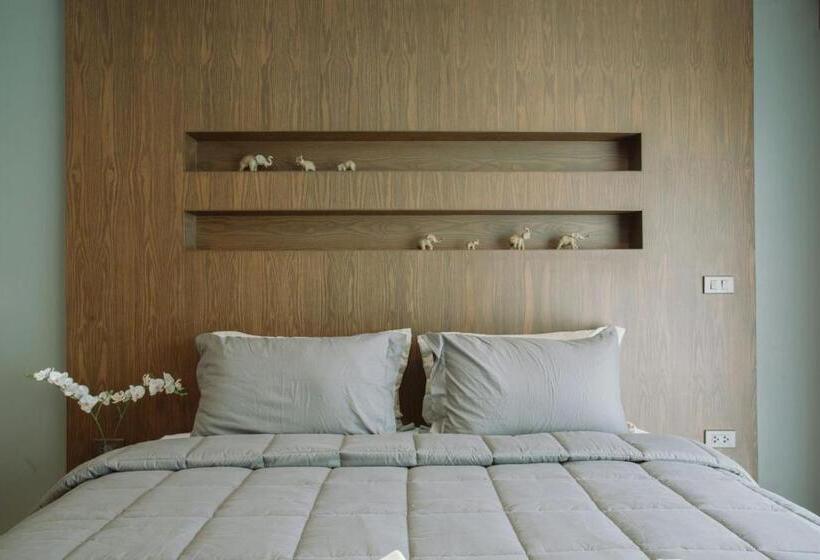 Family Suite, Urban Maerim