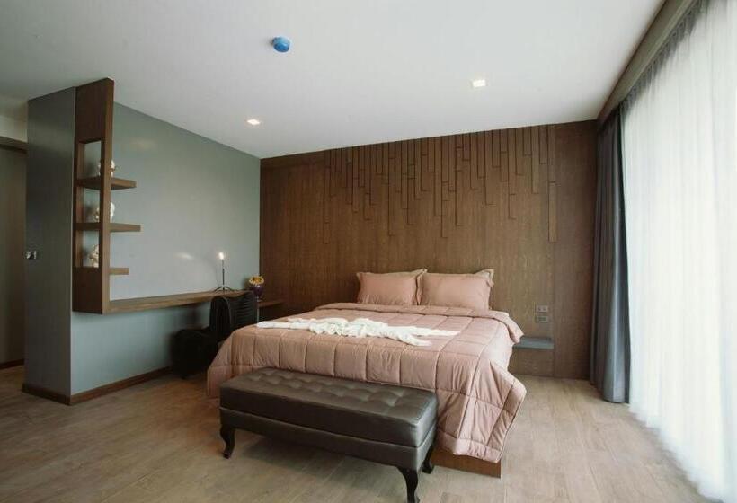 Family Suite, Urban Maerim