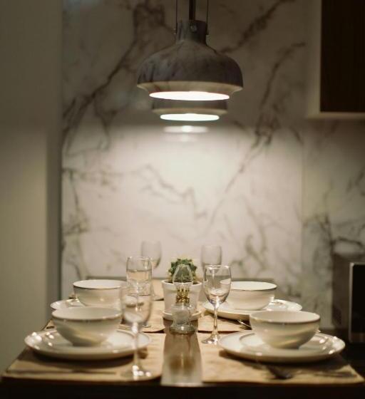 Family Suite, Urban Maerim