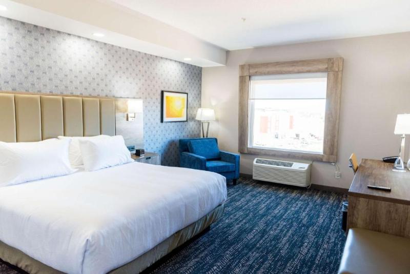 מיטת קינג בסוויטה, Best Western Premier Executive Residency Medicine Hat